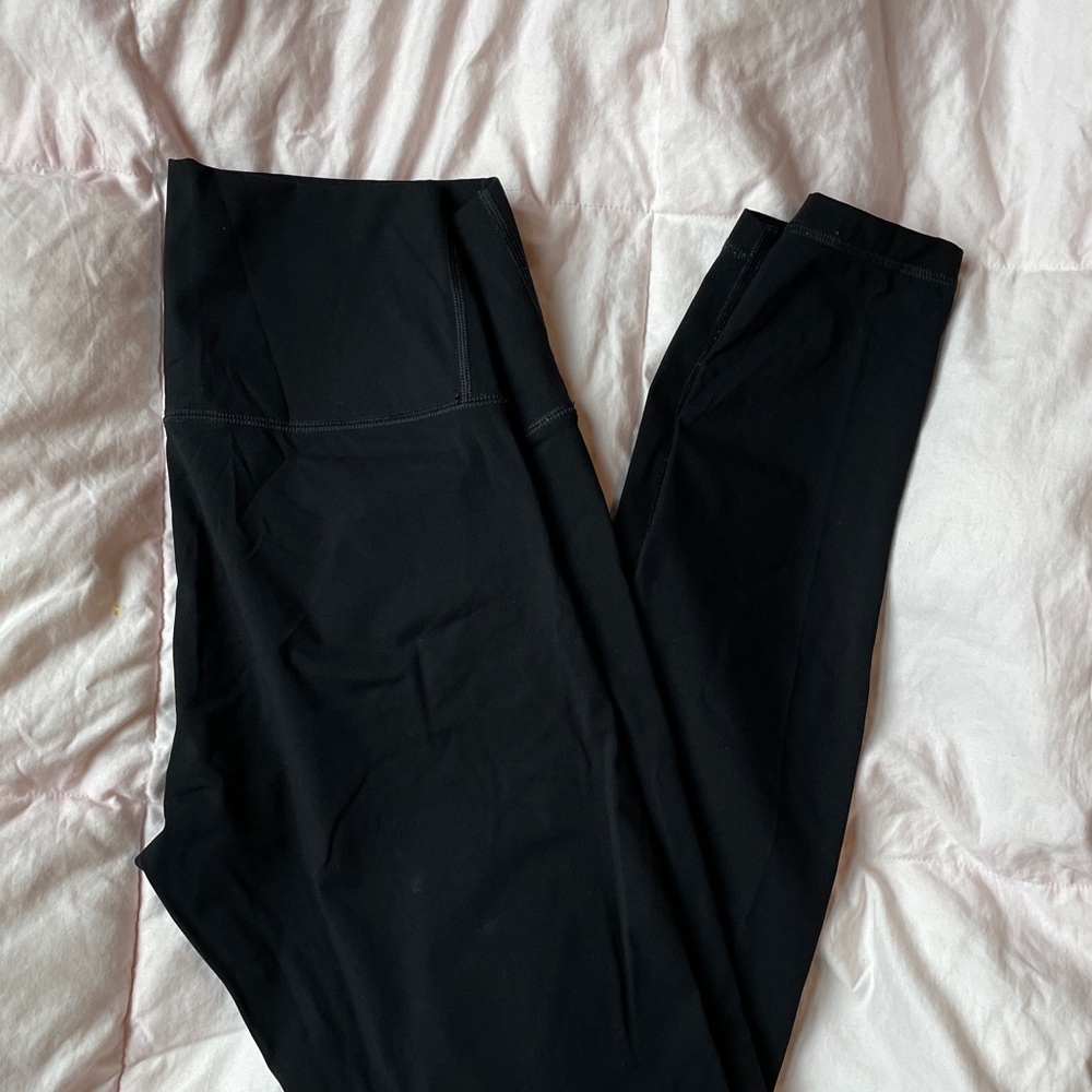 Everlane Perform Legging
